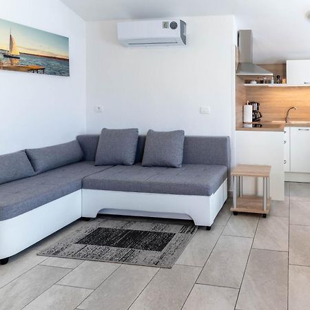 Apartmaji Ema كوبر المظهر الخارجي الصورة