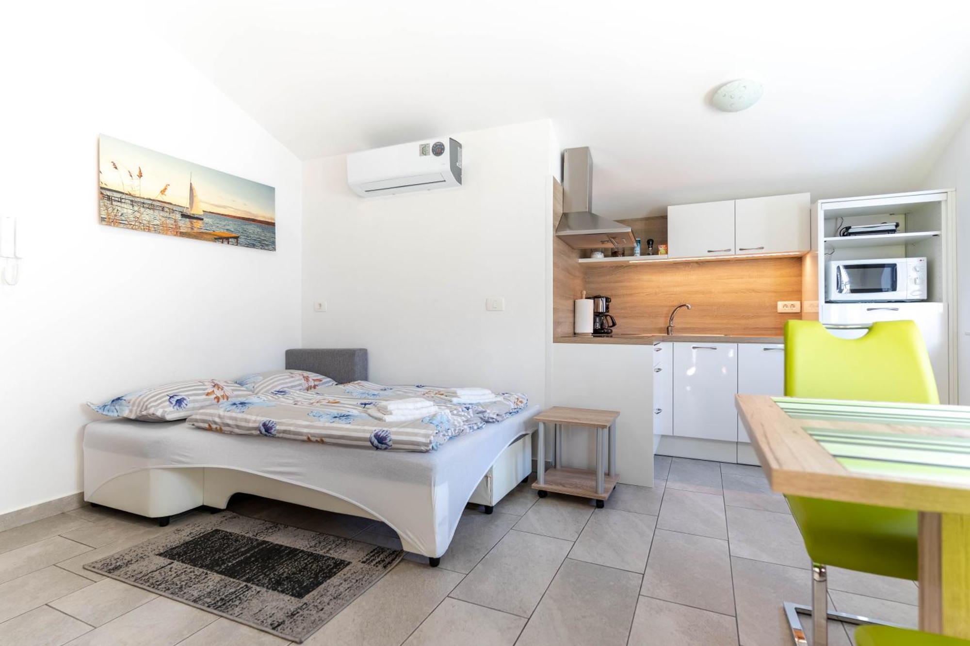 Apartmaji Ema كوبر المظهر الخارجي الصورة