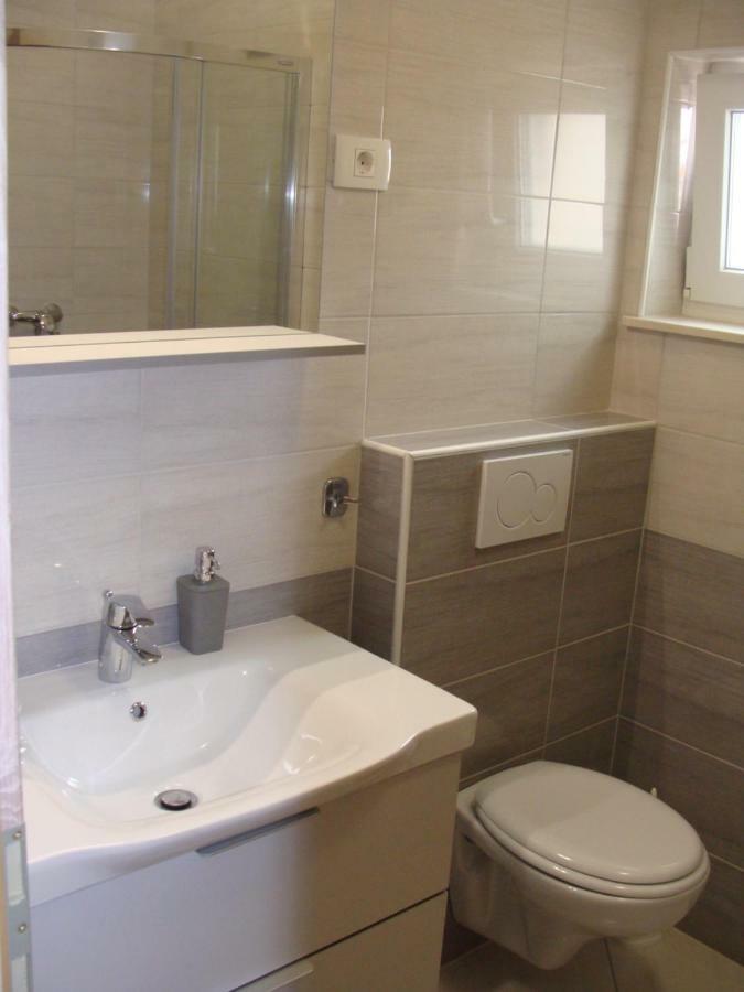 Apartmaji Ema كوبر المظهر الخارجي الصورة
